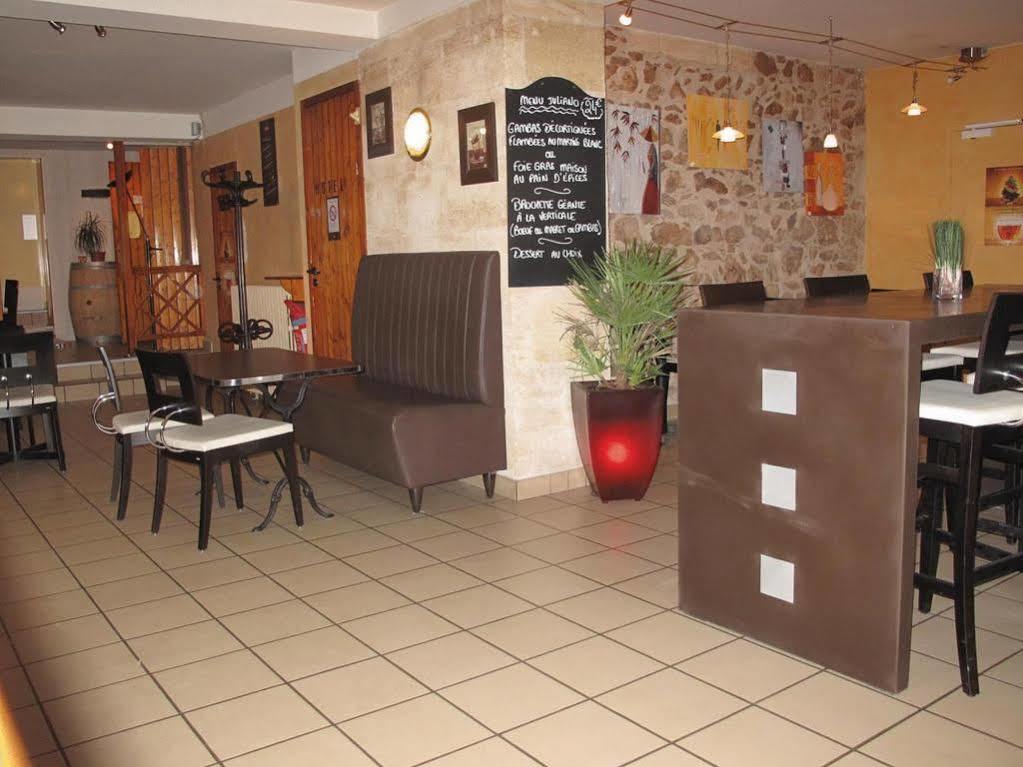 Hotel Le Juliano Carbon-Blanc Exterior photo